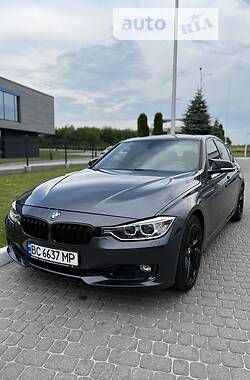 Седан BMW 3 Series 2012 в Львове