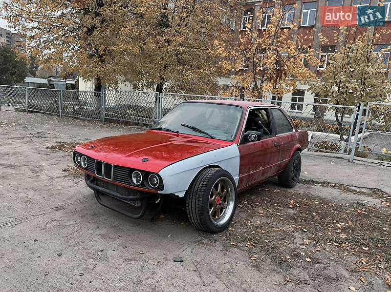 Седан BMW 3 Series 1985 в Харкові