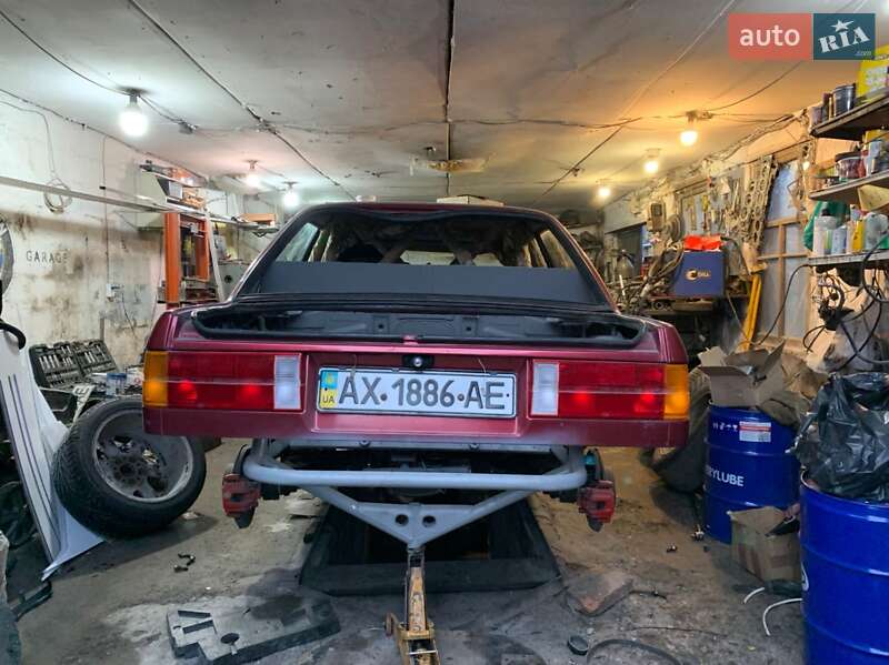 Седан BMW 3 Series 1985 в Харкові
