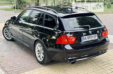 Универсал BMW 3 Series 2010 в Кропивницком