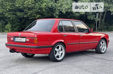 Седан BMW 3 Series 1988 в Вінниці