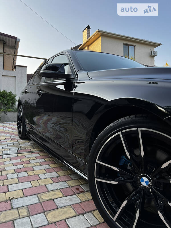 Седан BMW 3 Series 2016 в Одесі