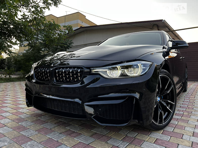 Седан BMW 3 Series 2016 в Одесі