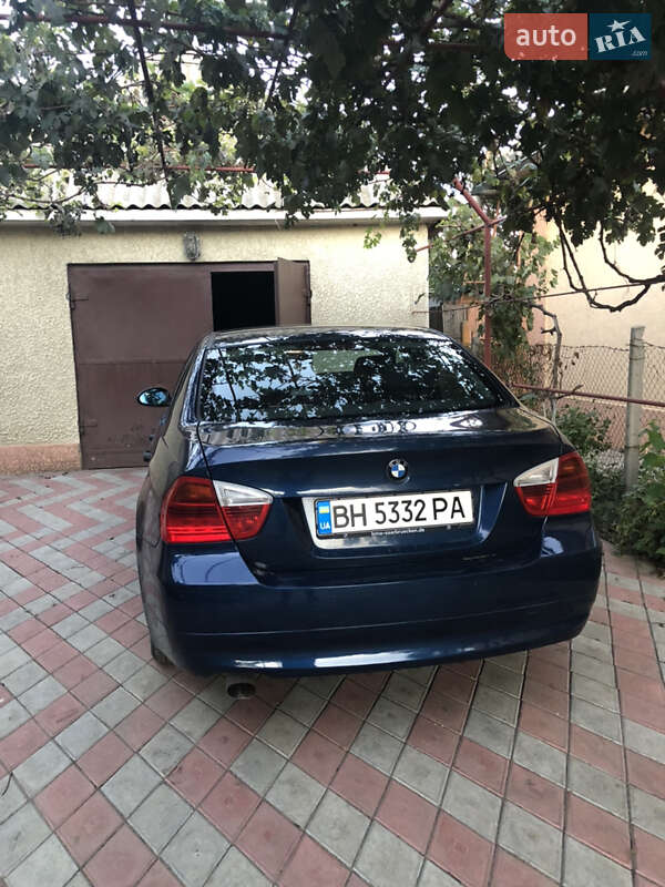 Седан BMW 3 Series 2005 в Измаиле фото 4 Седан BMW 3 Series 2005 в Измаиле
