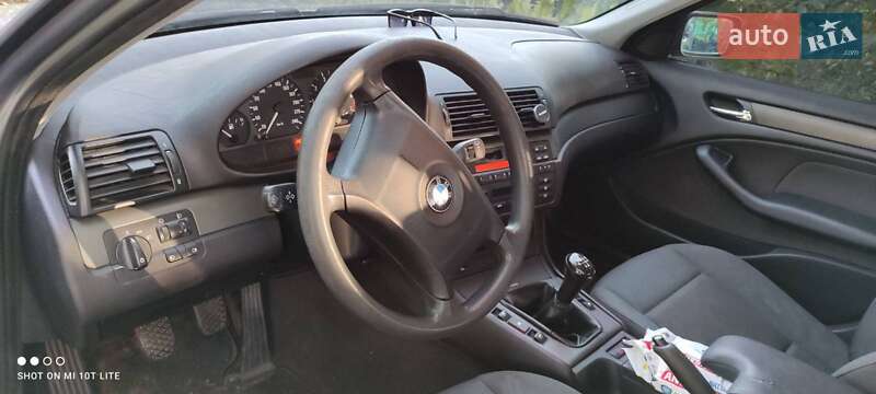 Седан BMW 3 Series 2003 в Першотравенске фото 14 Седан BMW 3 Series 2003 в Першотравенске