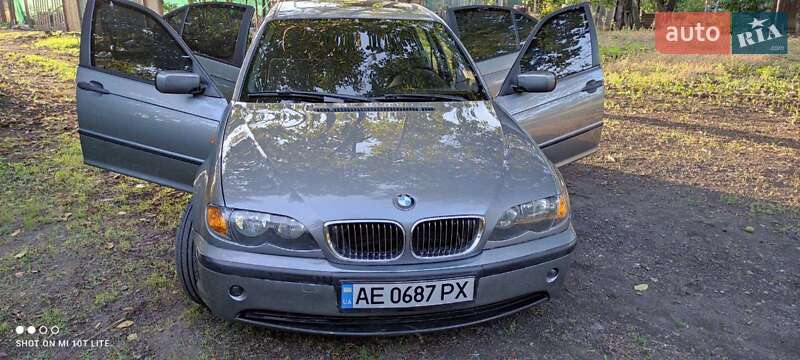 Седан BMW 3 Series 2003 в Першотравенске фото 24 Седан BMW 3 Series 2003 в Першотравенске