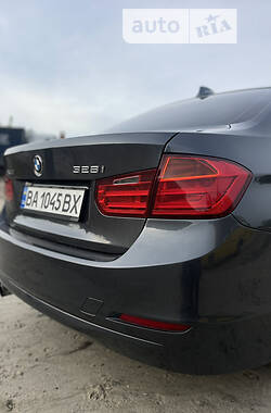Седан BMW 3 Series 2012 в Світловодську