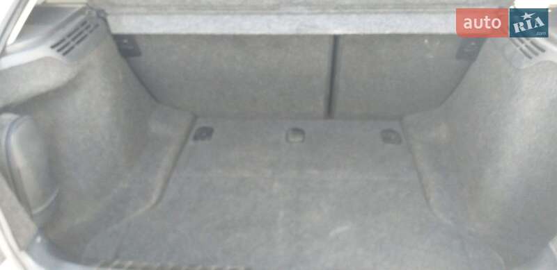 Хэтчбек BMW 3 Series 2003 в Дунаевцах