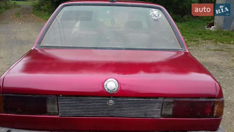 Купе BMW 3 Series 1983 в Подільську
