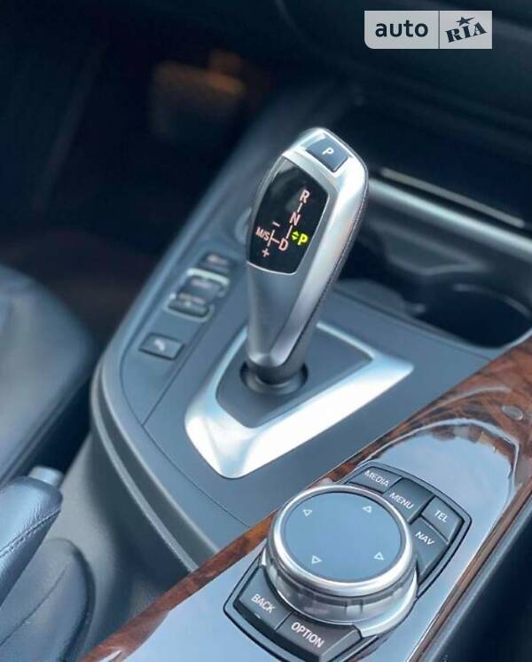 Седан BMW 3 Series 2014 в Львове