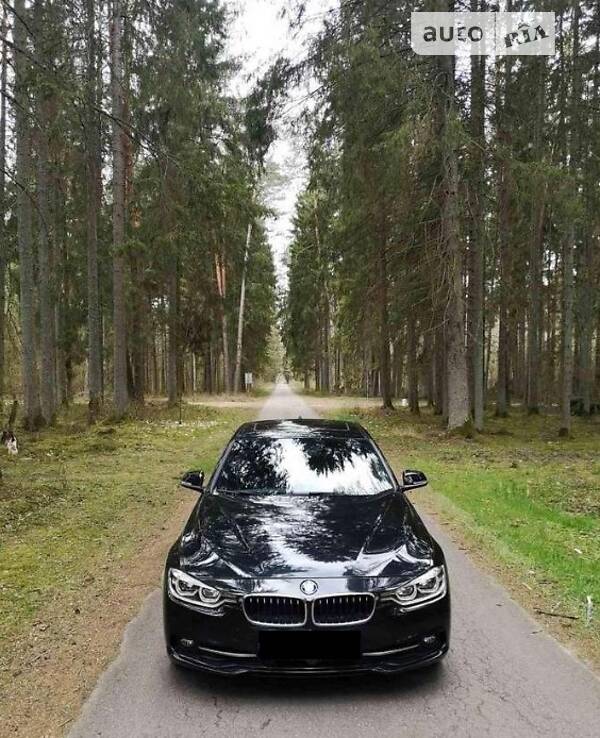 Седан BMW 3 Series 2014 в Львове