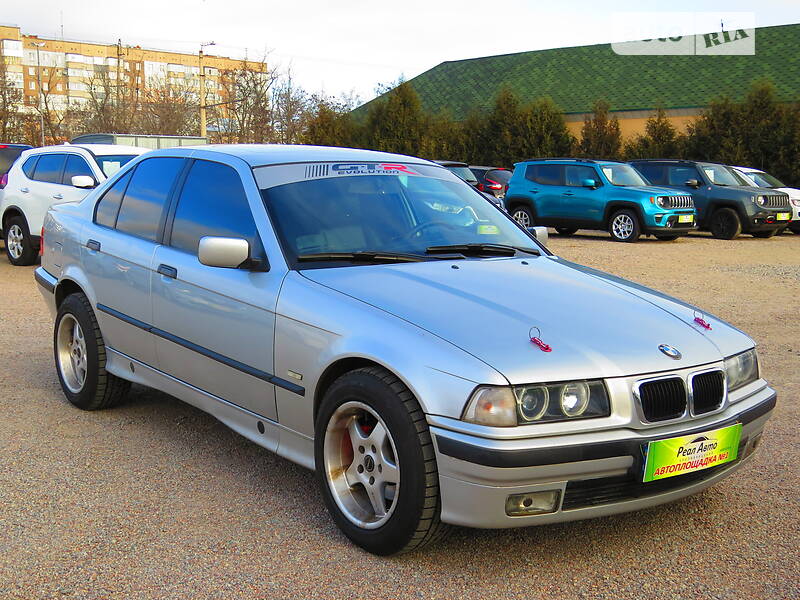 Седан BMW 3 Series 1997 в Кропивницком