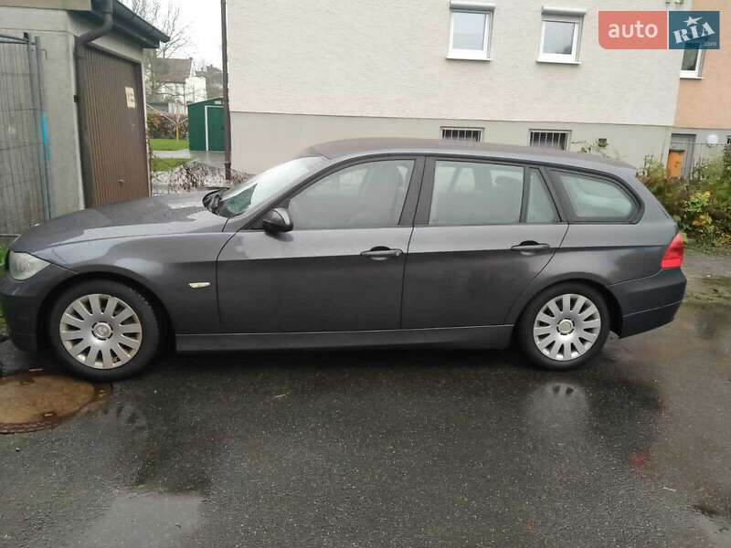 Универсал BMW 3 Series 2006 в Одессе