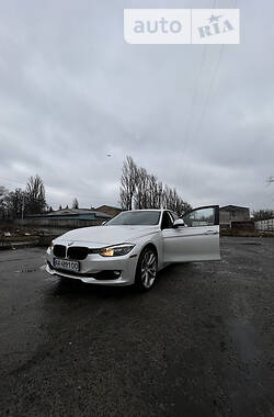 Седан BMW 3 Series 2013 в Киеве