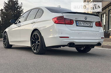 Седан BMW 3 Series 2013 в 