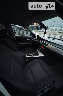 Седан BMW 3 Series 2007 в 
