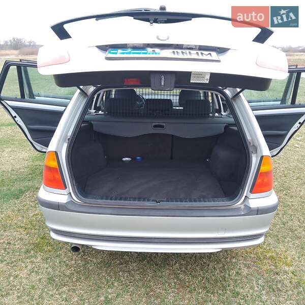 Универсал BMW 3 Series 2002 в Ровно