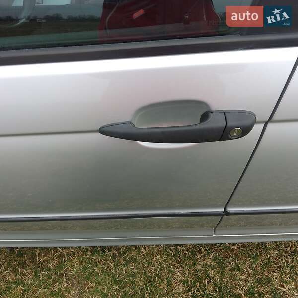 Универсал BMW 3 Series 2002 в Ровно