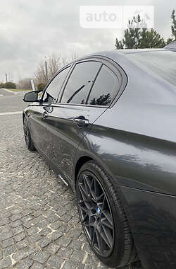 Седан BMW 3 Series 2015 в 