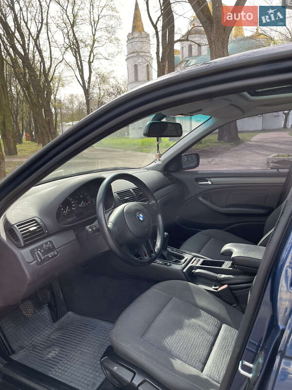 Седан BMW 3 Series 2004 в Чернігові