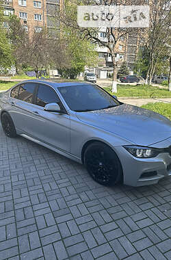 Седан BMW 3 Series 2015 в Киеве