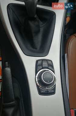 Универсал BMW 3 Series 2011 в Ужгороде