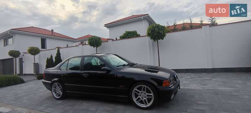 Седан BMW 3 Series 1996 в Одессе