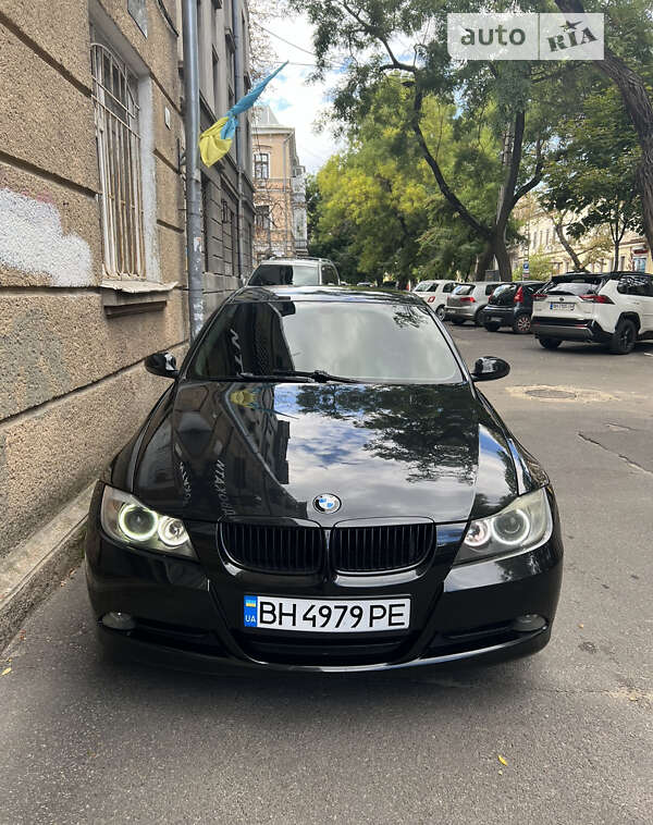 Седан BMW 3 Series 2006 в Одесі