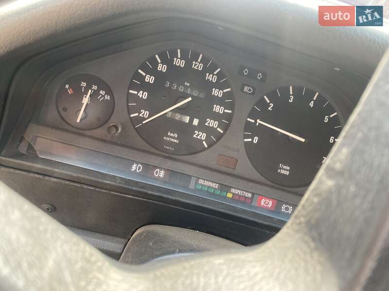 Купе BMW 3 Series 1985 в Слов'янську