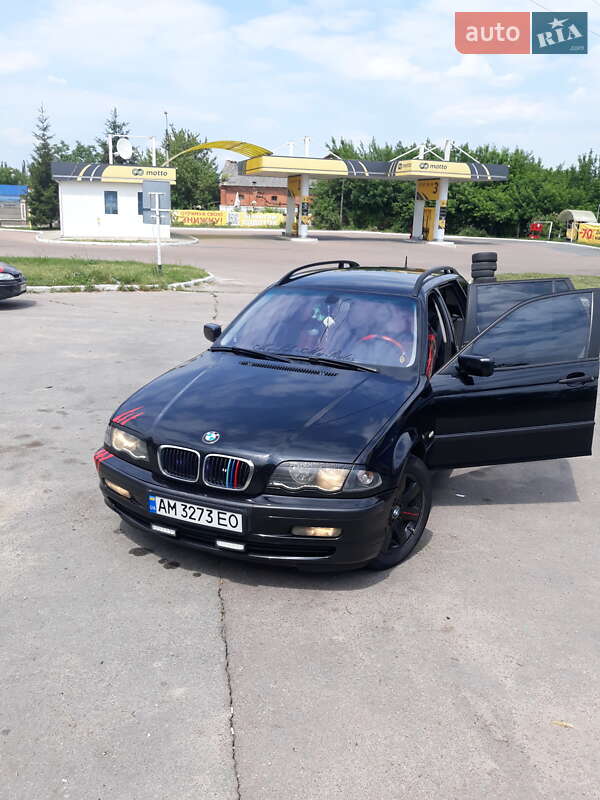 Універсал BMW 3 Series 2001 в 