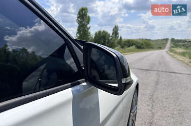 Седан BMW 3 Series 2015 в 