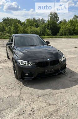 Седан BMW 3 Series 2015 в Полтаве