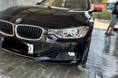 Седан BMW 3 Series 2014 в Млинове