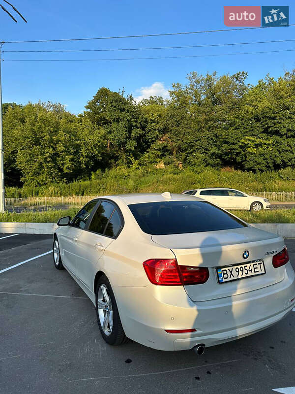 Седан BMW 3 Series 2013 в Киеве