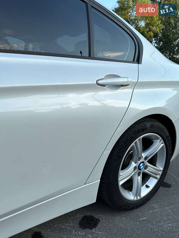 Седан BMW 3 Series 2013 в Киеве