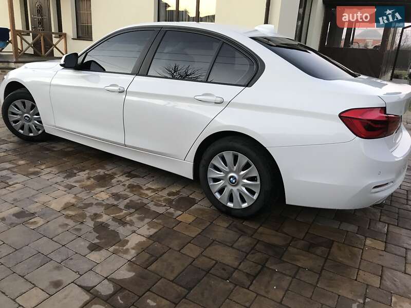 Седан BMW 3 Series 2017 в Вінниці