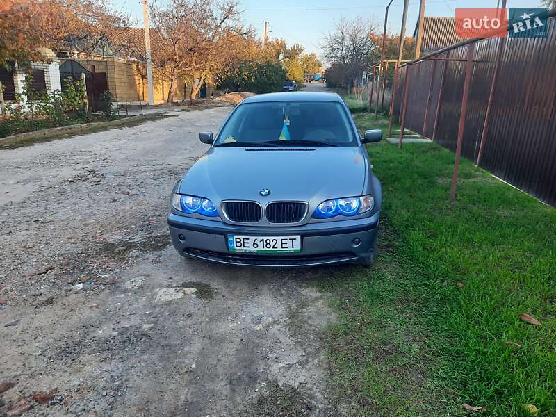 Универсал BMW 3 Series 2003 в Николаеве фото 7 Универсал BMW 3 Series 2003 в Николаеве