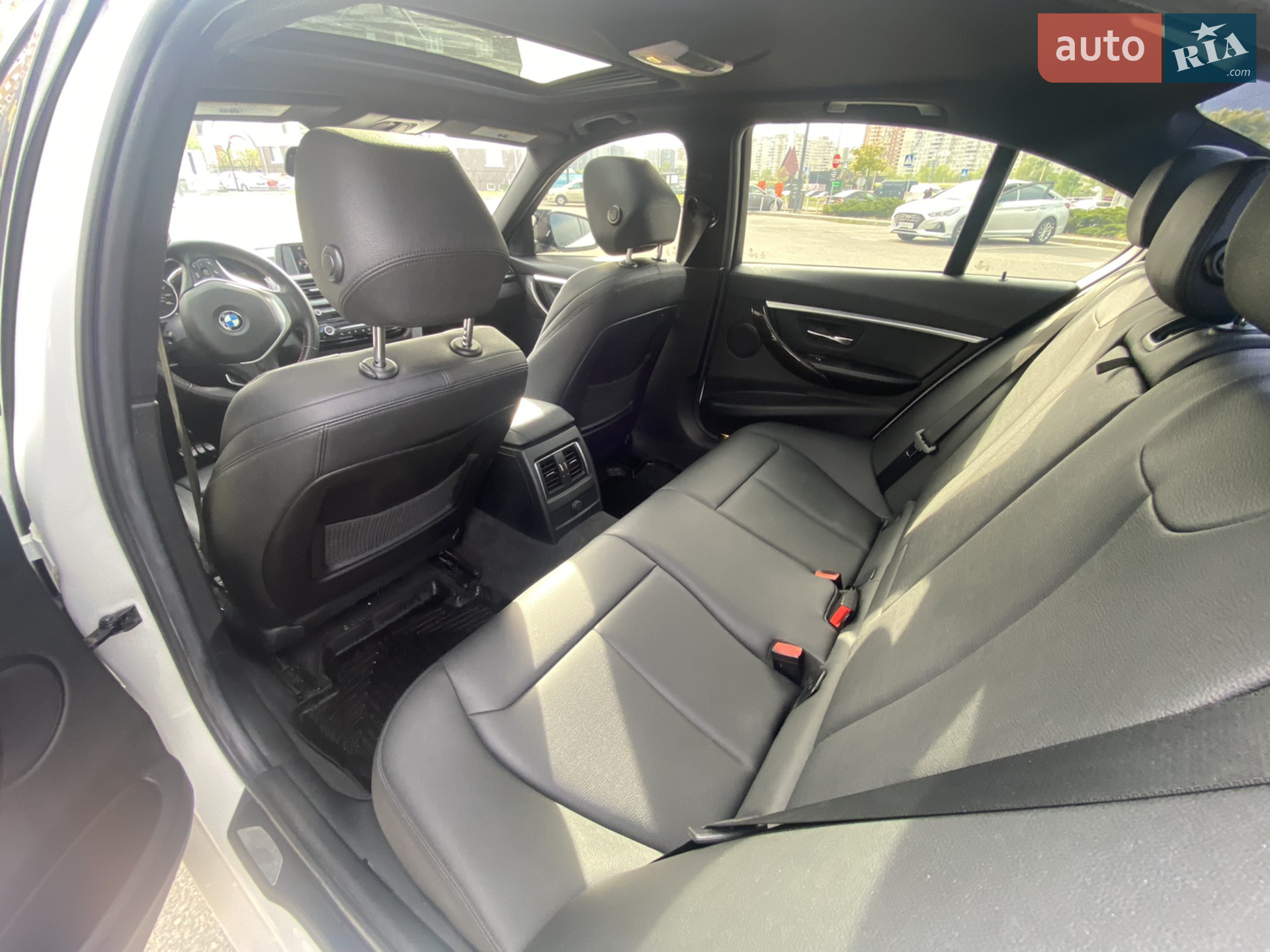 2015 BMW 3er - мініатюра 18