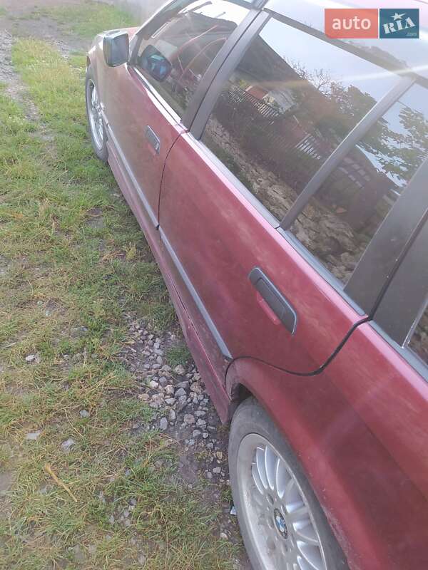 Універсал BMW 3 Series 1997 в Волочиську