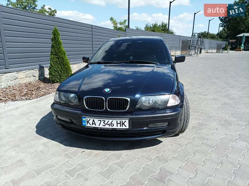 Седан BMW 3 Series 1999 в Маньковке
