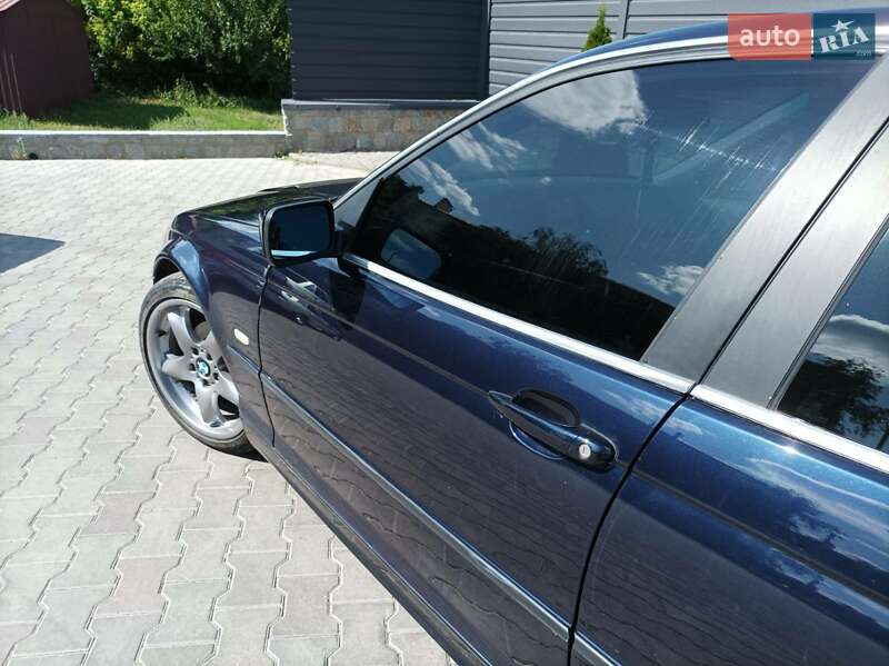 Седан BMW 3 Series 1999 в Маньковке