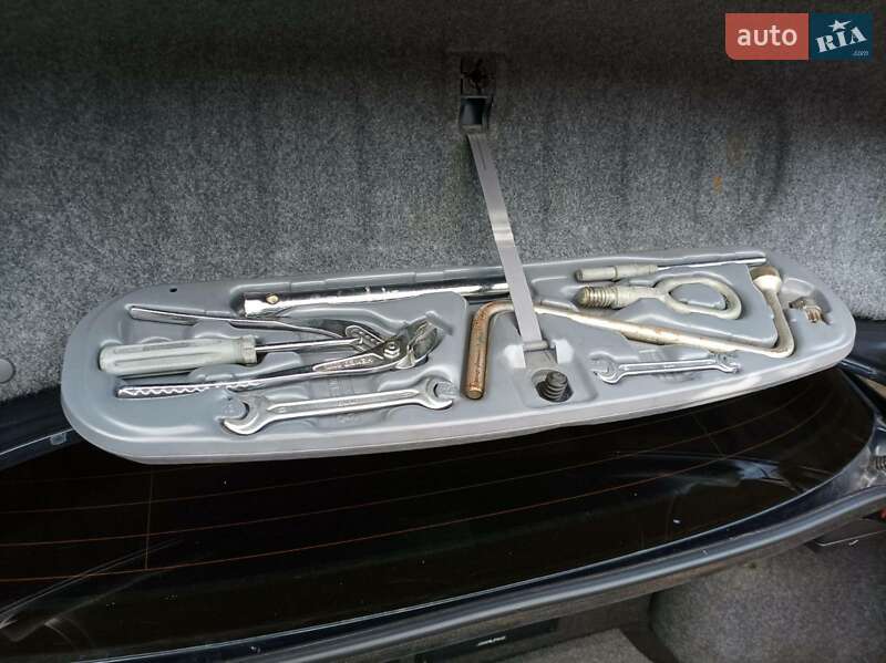 Седан BMW 3 Series 1999 в Маньковке