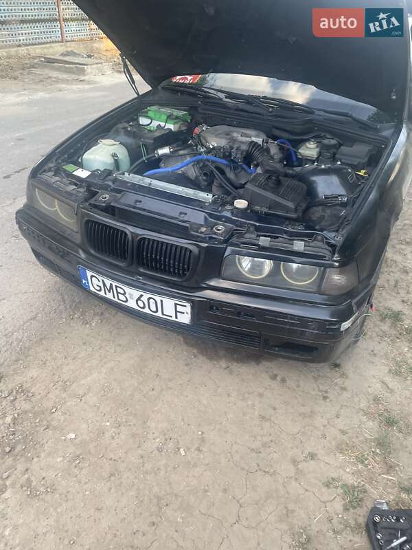 Седан BMW 3 Series 1997 в Херсоне
