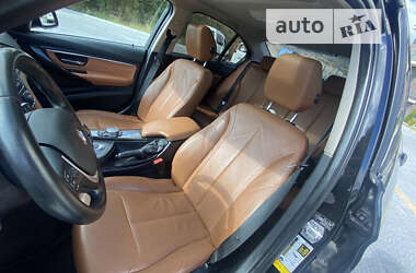 Седан BMW 3 Series 2014 в 