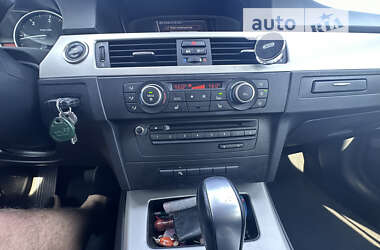 Универсал BMW 3 Series 2011 в 