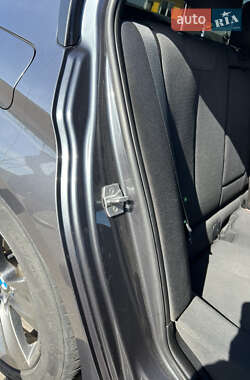 Седан BMW 3 Series 2013 в Білій Церкві
