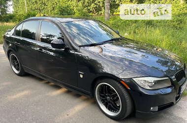 Седан BMW 3 Series 2011 в 