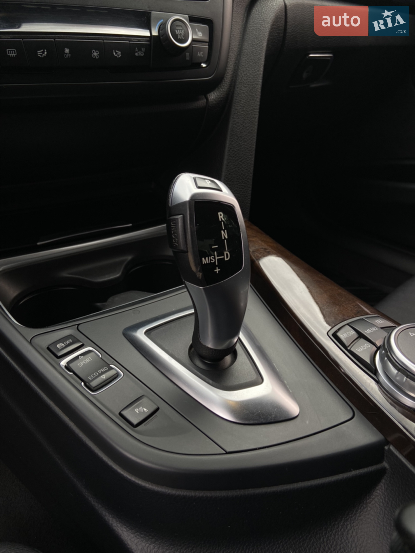 2015 BMW 3er - мініатюра 14