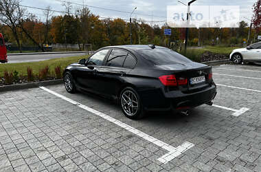 Седан BMW 3 Series 2013 в Львові