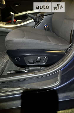 Седан BMW 3 Series 2009 в Полтаве